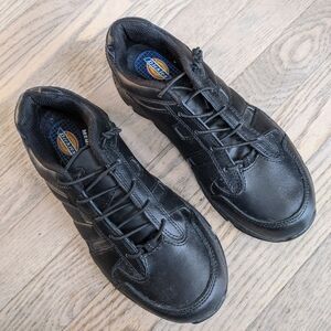 Dickies slip/oil resistant work athletic black shoes, women's 6